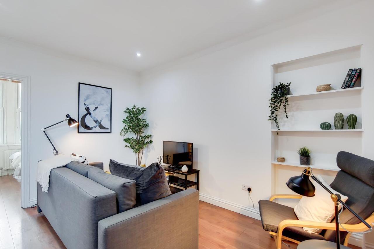Welcomestay Tooting Broadway 3 Bedroom Apartment Londra Esterno foto