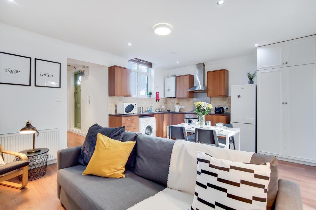 Welcomestay Tooting Broadway 3 Bedroom Apartment Londra Esterno foto